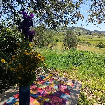Yourte A La Ferme Des Breguieres Lüks kamp alanı *